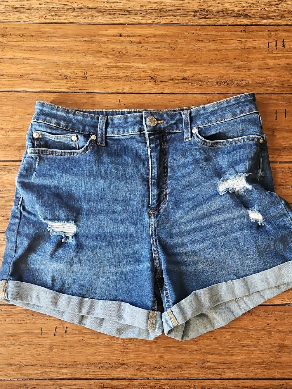 LC‎ Lauren Conrad Casual Distressed Blue Denim Shorts Size 12